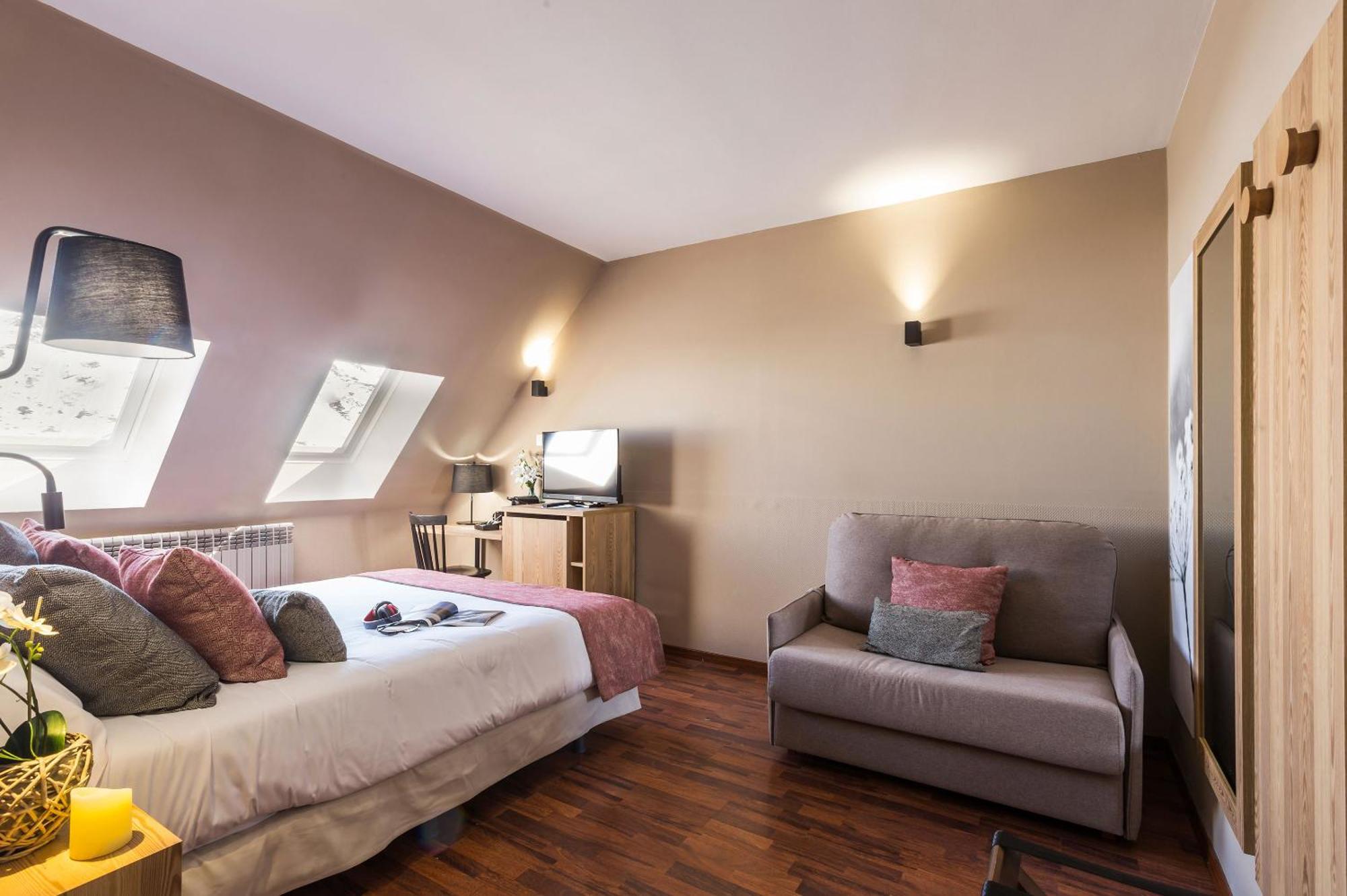 Hotel Grand Pas Pas De La Casa Esterno foto