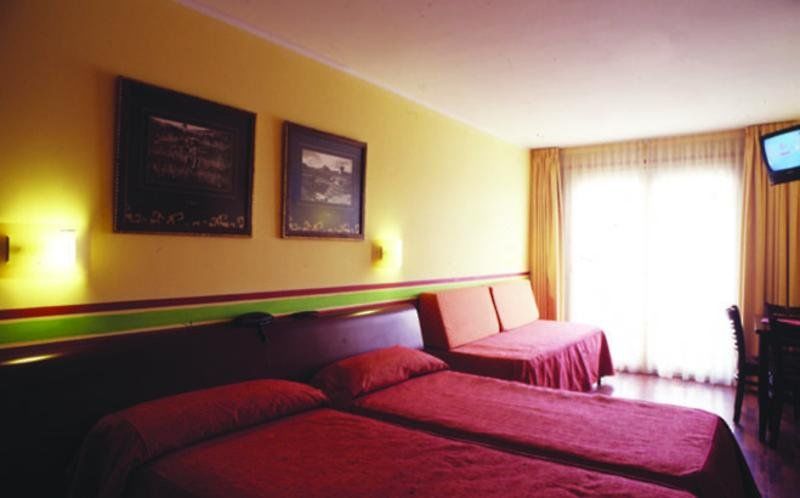Hotel Grand Pas Pas De La Casa Esterno foto